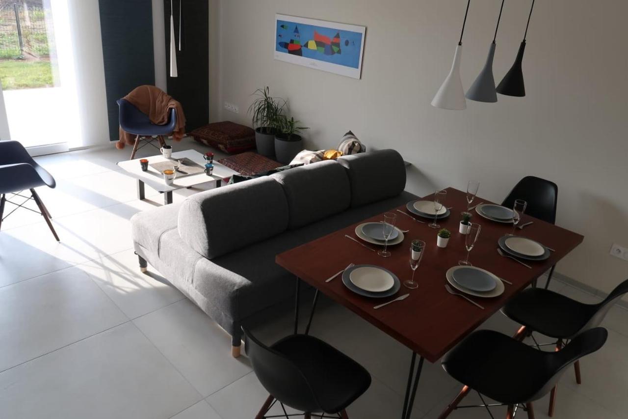 Sur La Route Des Vins - Maison Design - كولمار المظهر الخارجي الصورة